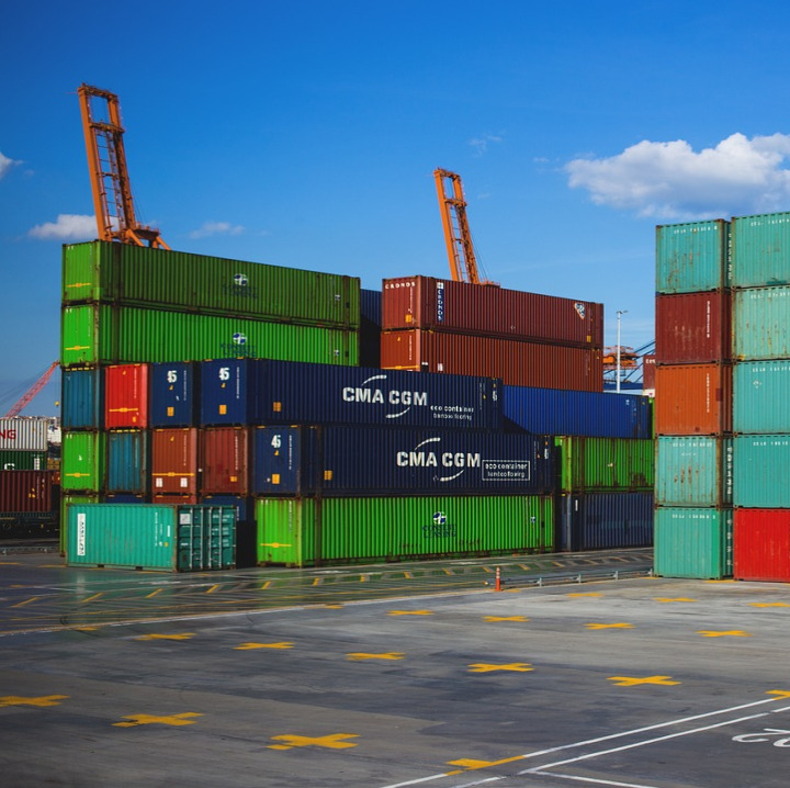 warehouse logistics workers team